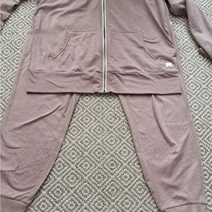 Vuori Dusty Mauve Zip Hoodie & Jogger Set